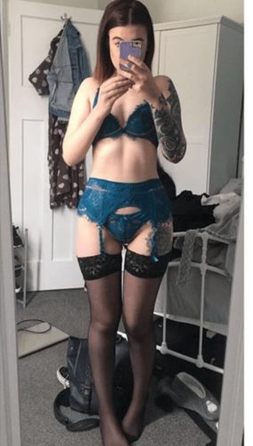 Maltepe Acemi Konutta Escort Bayan Sonbahar